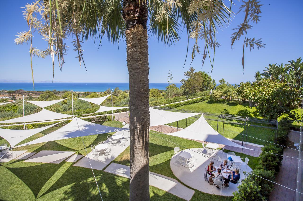 Hotel Costa Verde Cefalu Bagian luar foto