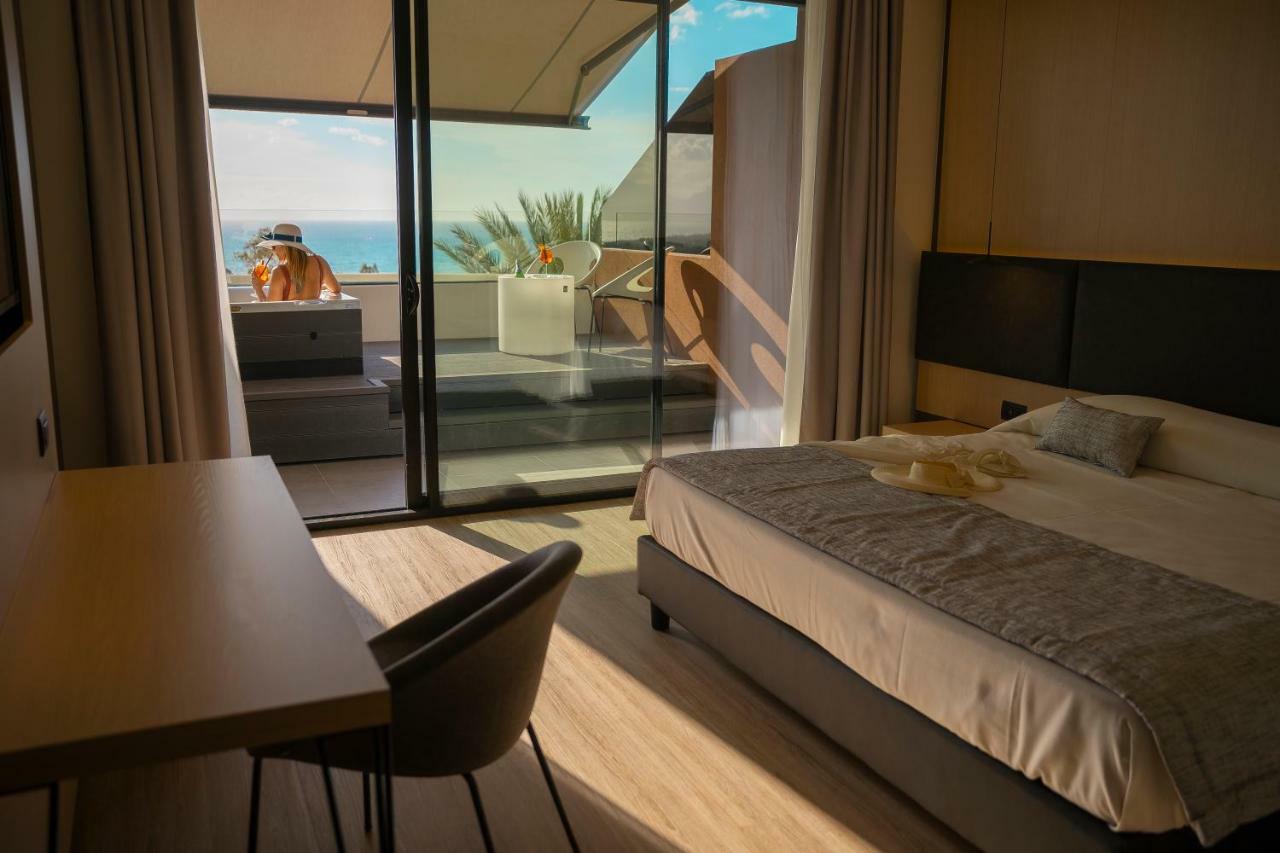 Hotel Costa Verde Cefalu Bagian luar foto